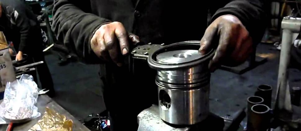 Заміна деталей поршневої групи МТЗ